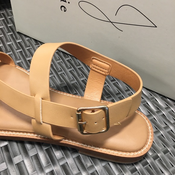 🤎NEW🤎Joie Thong Strap Tan Sandals 🤎🤎🤎 - Picture 5 of 9
